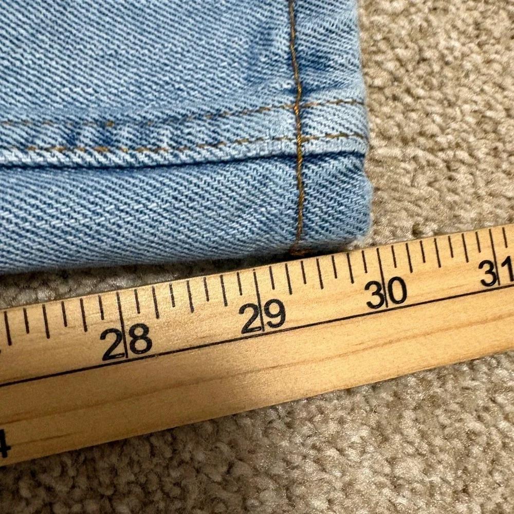 Levi's Mens 36x30 505 Straight Fit Jeans Light Wash Blue Denim 100% Cotton